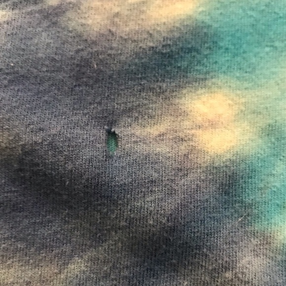 Fun Set of 3 Tie Dye Tops Sizes Misc - Picture 6 of 13